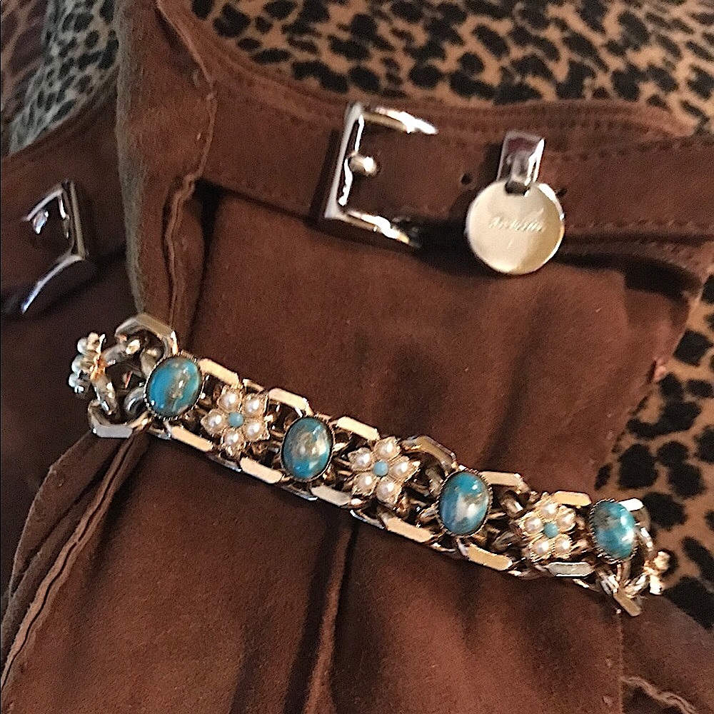 RARE Vintage (Signed) DE-NICOLA Bracelet